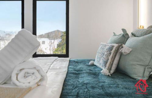 Georgian Oasis with Private Pool - An Irvie Home - Foto 18