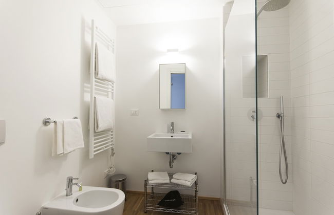 Brera Apartments in City Center - Photo 42