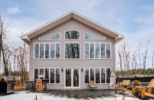 Modern Home of Style & Comfort! - Foto 42