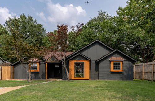 Styled, cozy residential retreat near town center - Foto 23