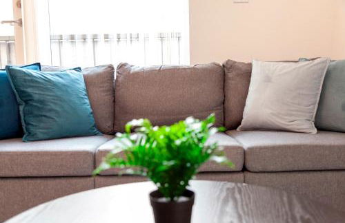 54 Woodpecker Way · Modern apartment near Addenbrookes Free parking Pass the Keys - Foto 12