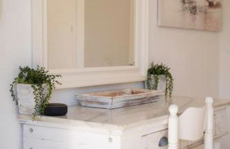 Sun-Drenched, Sea-View Apartment with Giant Patio! - Photo 42