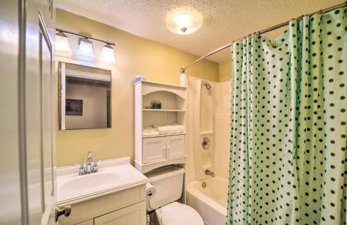 3 Mi to Sugar Mtn Resort! Family Escape with Balcony - Foto 14