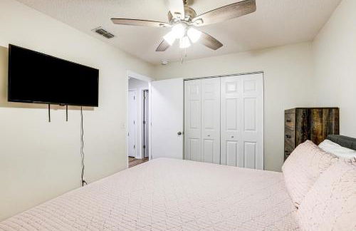 Williston Home with Yard 6 Mi to Devils Den Spring - Foto 15