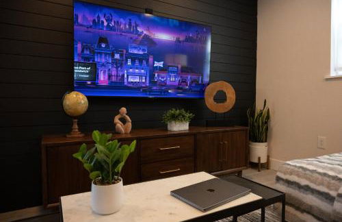 Shares Loft Luxury Apt - NEW! - Foto 3