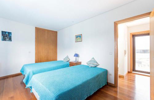 Mindelo 3BDR Duplex House W/Pool - Foto 28