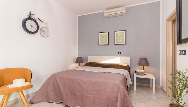 Apartment With Private Pool in Pula - Foto 4, Habitación