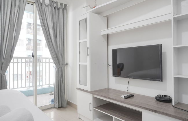 Minimalist And Cozy Studio Room At The Nest Puri Apartment - Foto 6