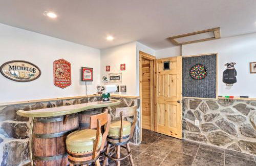 Wheelchair-Accessible Murphy Cabin with Fire Pit! - Foto 23