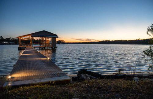 Secluded Waterfront Retreat for 23 - Dock Pets OK - Photo 54