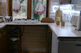 Przytulny domek w lesie blisko rzeki - Foto 2