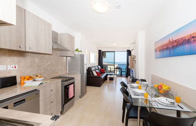 Sea Bliss Penthouse with two terraces enjoying side seaviews by Gatewaysmalta - Foto 13