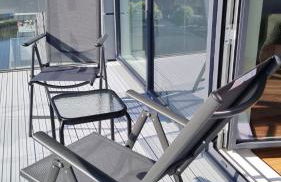Penthouse height Flat, City View Balcony, Quiet, Free Wifi, Gym & More Minimalistic Home - Foto 22