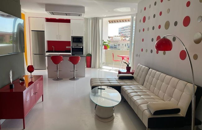 LaHola Glam Suites - Photo 9