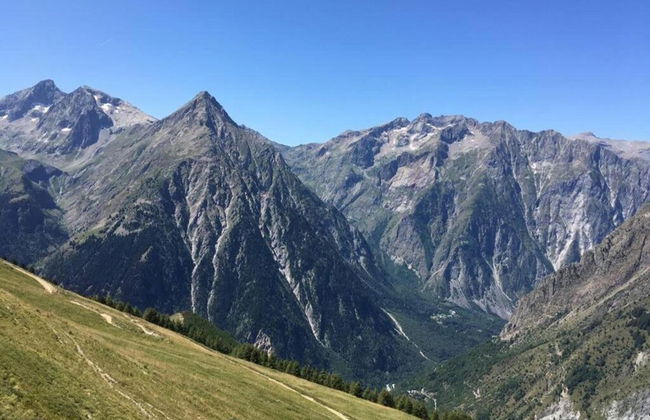 Chalet in Les Deux Alpes With Private Pool - Photo 29