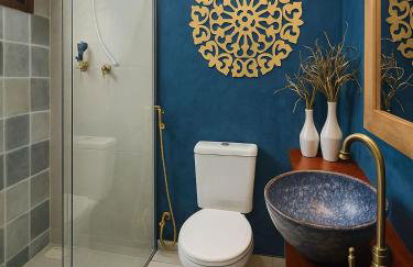 Casa Privativa 2 Quartos em Condomínio, Suite com Cama King e Closet, Quarto de Casal, Ar, Wi-Fi, Cozinha Completa e Garagem - Foto 31