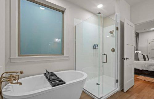 Lake Ouachita's Luxury Lake House - Foto 15