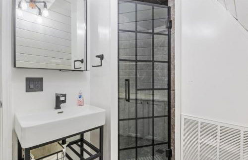 Pet Friendly A Frame w/ Private Dock & Great Lake Views - Foto 29