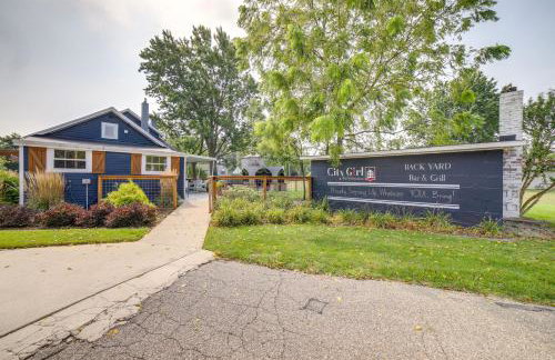 City Girl Farmhouse in Hudsonville with Hot Tub - Foto 44