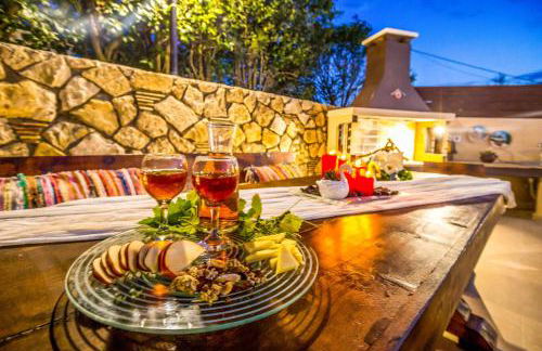 Maggie Alonia - Photo 44