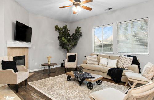 NorthWest Farmhouse - Photo 26