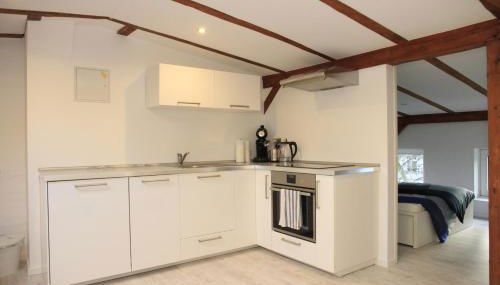 Gemütliche Dachgeschoßwohnung mit Altbaucharme - Foto 5