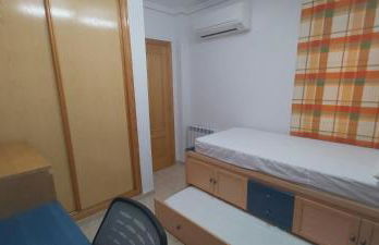 Adosado con piscina y terraza a 700m de la playa - Foto 10