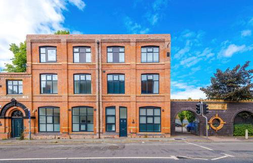 Cohost Partners Cozy Stay Heart of Warrington - Photo 35