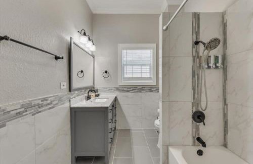 Newly Renovated Bishop Arts Home - Foto 29