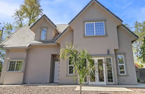 The Salma Plan: 4BR/3.5BA, 2600 Sq Ft, Near Campus - Foto 3