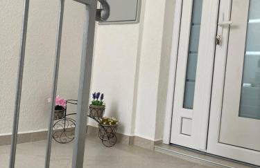 Emmi Apartments - Photo 28