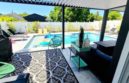 PoshPadz Pool Villa, Hot Tub, Near Beach, Sleeps 6 - Photo 23