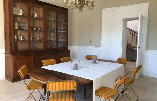 Château Bernon Gite 15 Personnes - piscine et SPA - Foto 16