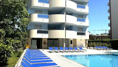 Modern seaside escape with pool near the sea - Foto 4, sunbed, Other