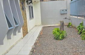 Casa ampla mobiliada com estacionamento para até 5 veículos - Foto 13