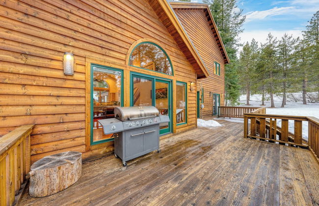 5 Mins to Ski Resort Ping Pong, Pool Table, Deck Donner Ridge by Avantstay - Foto 45