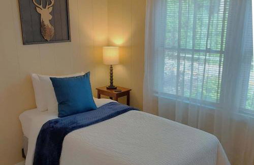 Lily Pad North at Loon Lake near Gore Mountain - Foto 12