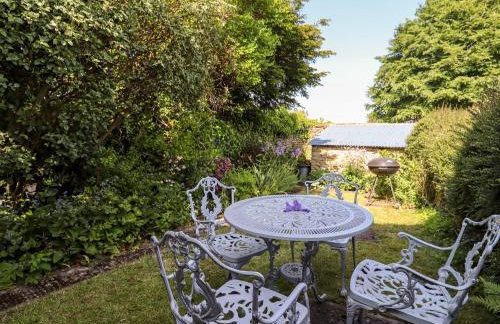 Woodbine Cottage - Photo 30