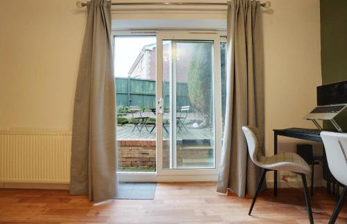 Tapton View - Modern Stay Near Chesterfield Town Center, Train Station & the Peak District - Foto 25
