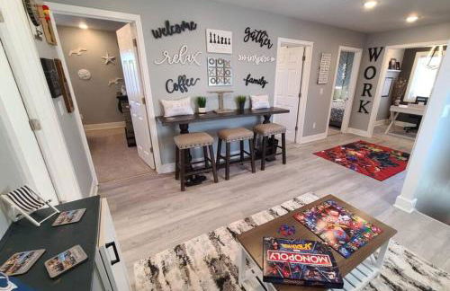 Newly Built Waterfront home w/Amazing Views - Foto 35