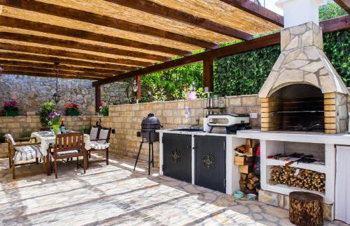 House Nika - Photo 11