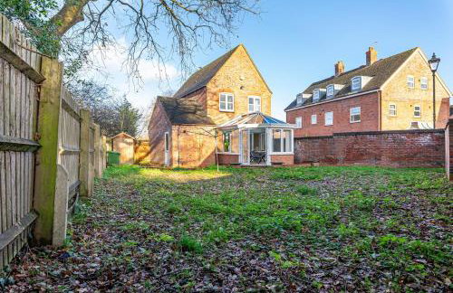 Eden House Luxury 3 Bedroom 6 Sleeper Home Near NEC and Birmingham Airport - Foto 24