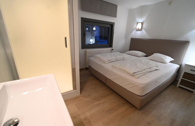 Lovely Holiday Home in Marche-en-Famenne with Hot Tub - Photo 5