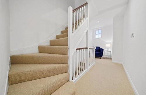 Eton House-Stunning-Castle views-5Bed-Free-Parking - Foto 24