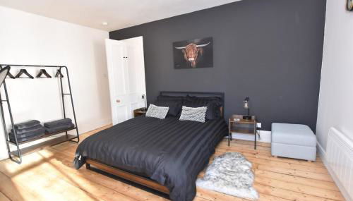 The MacKenzie Apartment - Photo 4