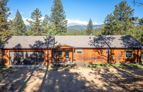 Cozy Wolfcamp Chalet with Hot Tub, Views with Fast Wifi - Foto 27