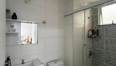 Tranquilo, vista para montanha e lazer completo - Foto 2