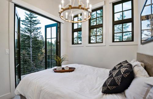 Pont de Rêves: Luxe Sundance Riverfront Chateau - Foto 50