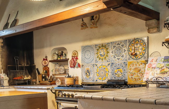 Tenuta di campagna con piscina immersa nel verde - Foto 19