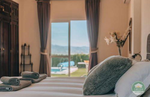 Casa Wood - family holiday villa with pool - Photo 3